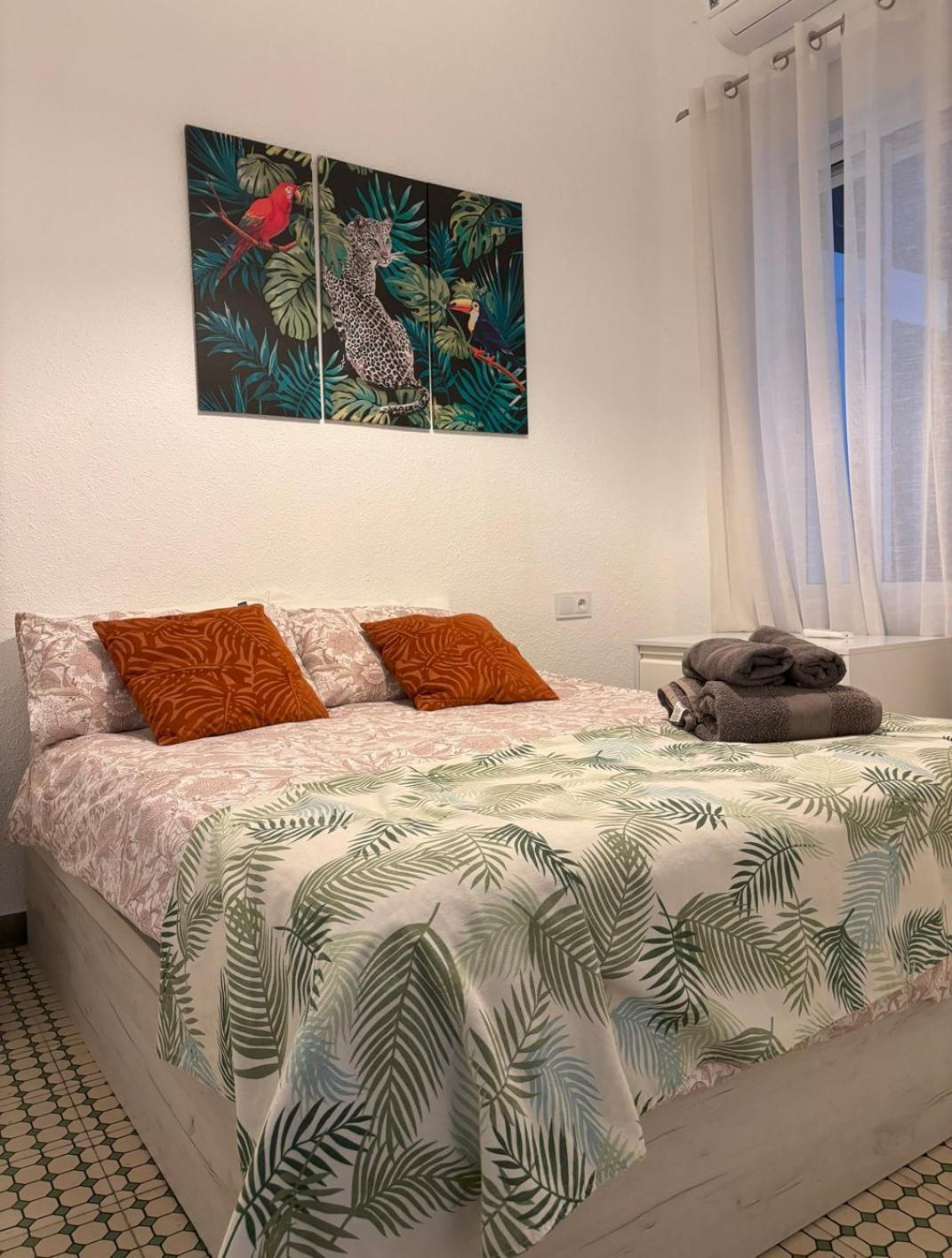 Beautiful Appartment In The Heart Of Alicante Kültér fotó