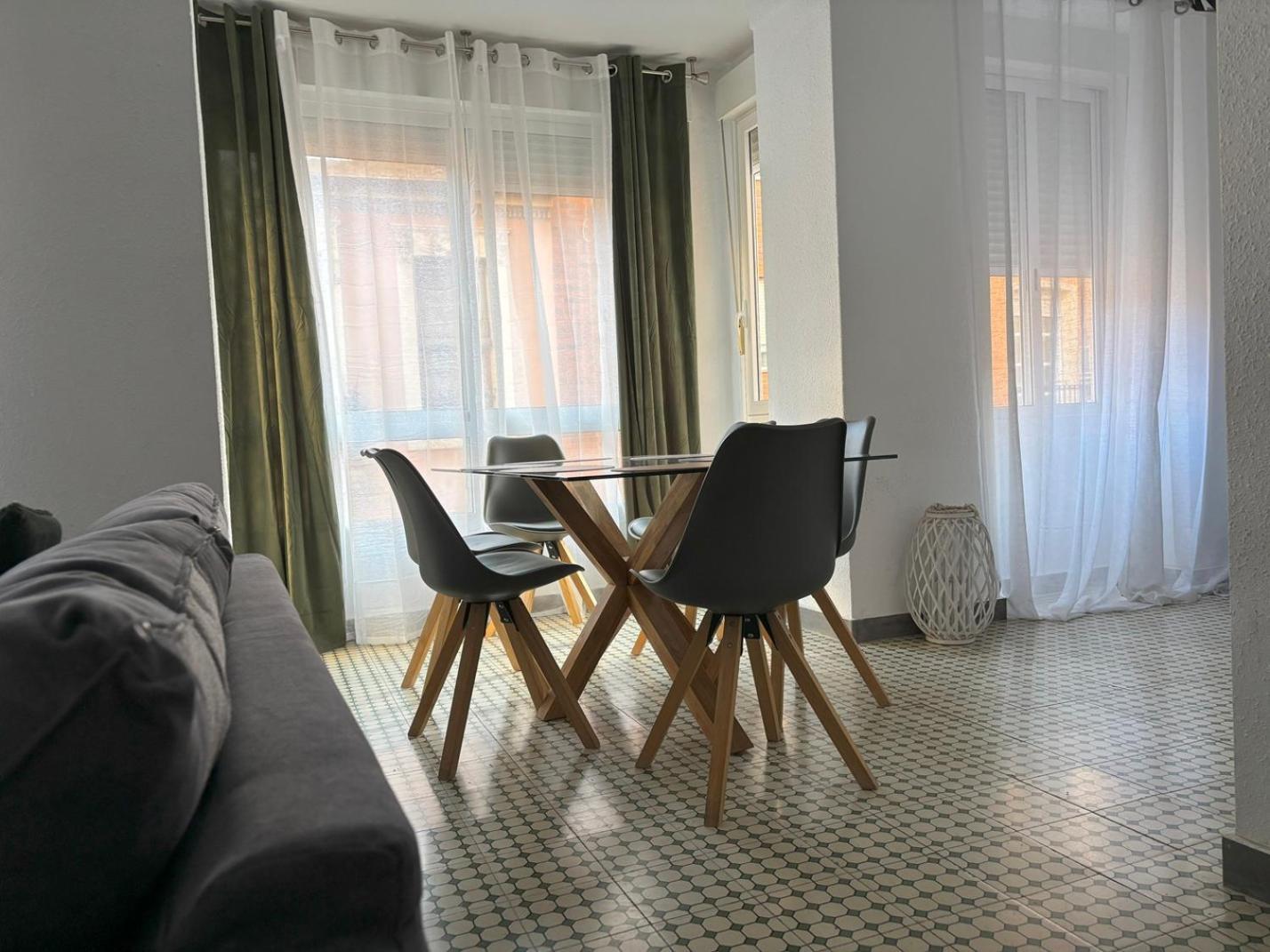 Beautiful Appartment In The Heart Of Alicante Kültér fotó